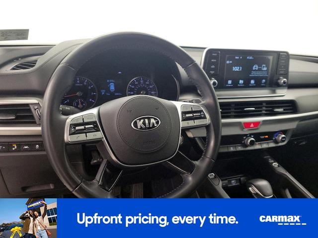 Photo of 2020 White Kia Telluride