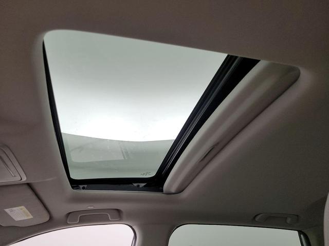 Photo of 2023 White Honda CR-V