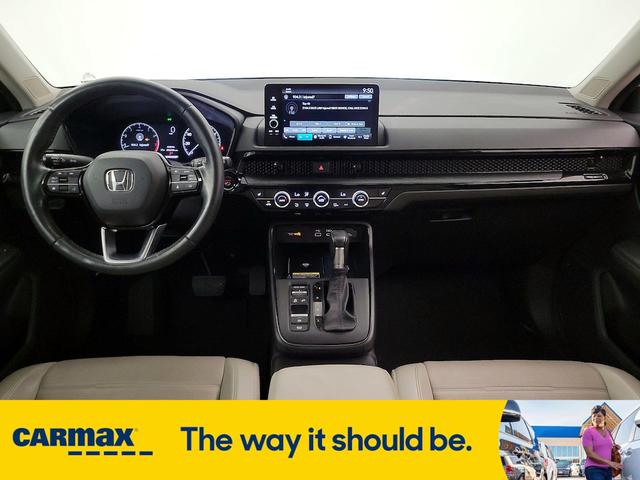 Photo of 2023 White Honda CR-V