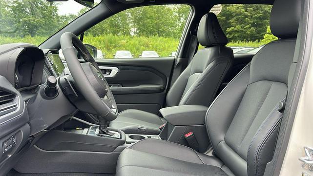 Photo of 2025 Crystal White Pearl Subaru Forester