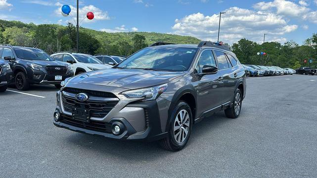 Photo of 2023 Brilliant Bronze Metallic Subaru Outback