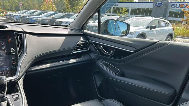 Photo of 2025 Cosmic Blue Pearl Subaru Outback