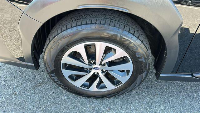 Photo of 2023 Crystal Black Silica Subaru Outback