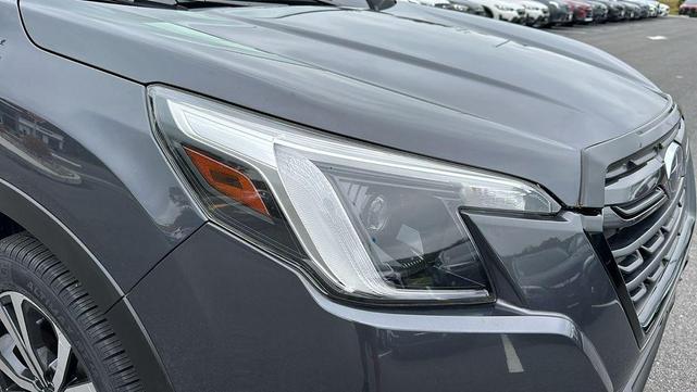 Photo of 2022 Magnetite Gray Metallic Subaru Forester