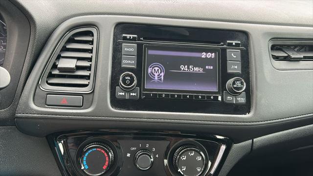 Photo of 2018 Modern Steel Metallic Honda HR-V