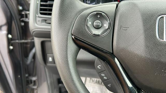 Photo of 2018 Modern Steel Metallic Honda HR-V