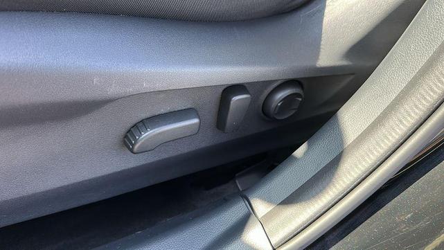 Photo of 2024 Crystal Black Silica Subaru Outback