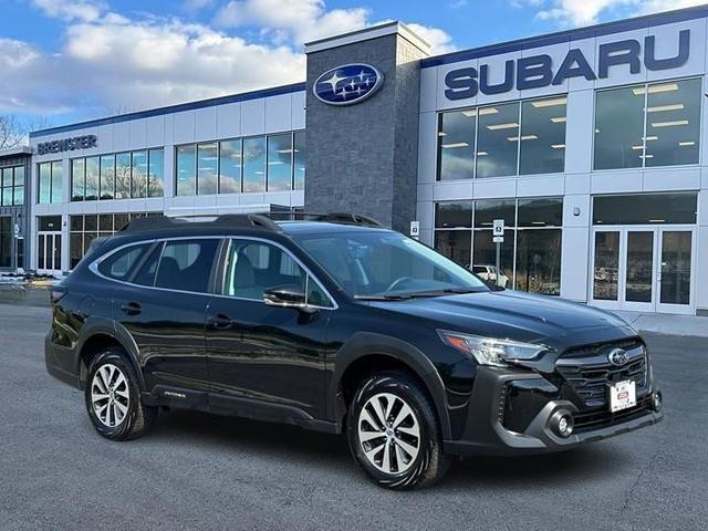 Photo of 2024 Crystal Black Silica Subaru Outback