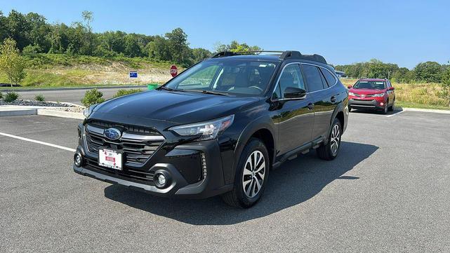 Photo of 2024 Crystal Black Silica Subaru Outback