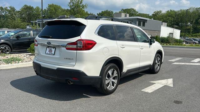Photo of 2022 Crystal White Pearl Subaru Ascent