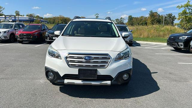Photo of 2016 Crystal White Pearl Subaru Outback