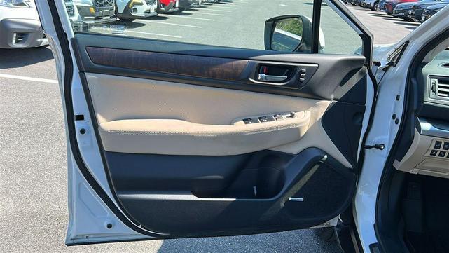 Photo of 2016 Crystal White Pearl Subaru Outback