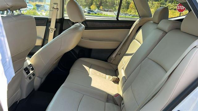 Photo of 2016 Crystal White Pearl Subaru Outback