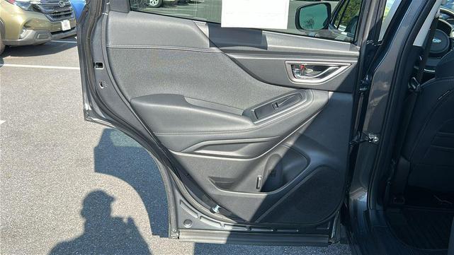 Photo of 2022 Magnetite Gray Metallic Subaru Forester