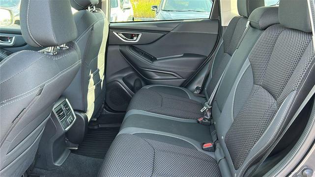 Photo of 2022 Magnetite Gray Metallic Subaru Forester