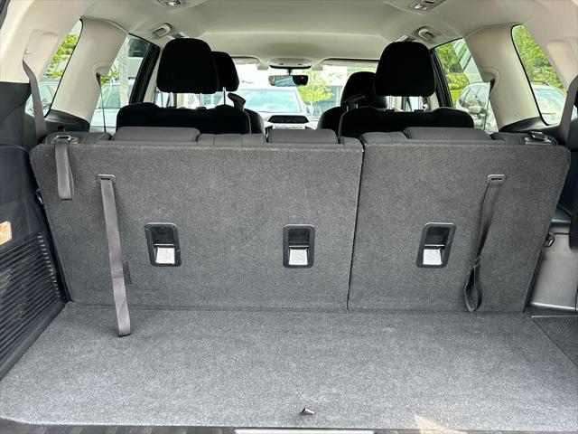 Photo of 2022 Crystal Black Silica Subaru Ascent