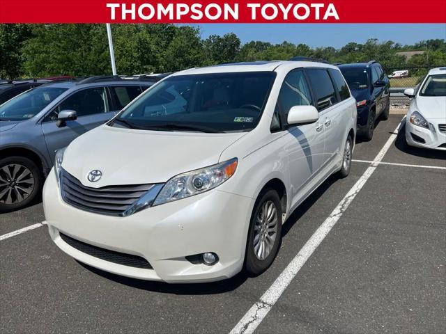 2015 Toyota Sienna