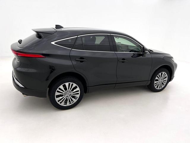 Photo of 2022 Celestial Black Toyota Venza