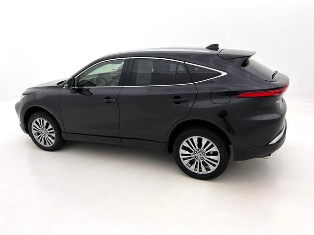 Photo of 2022 Celestial Black Toyota Venza