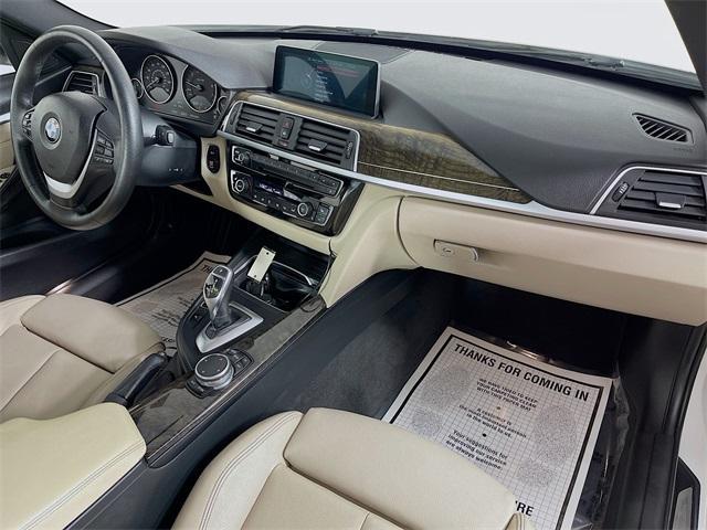 Photo of 2016 White Metallic BMW 328