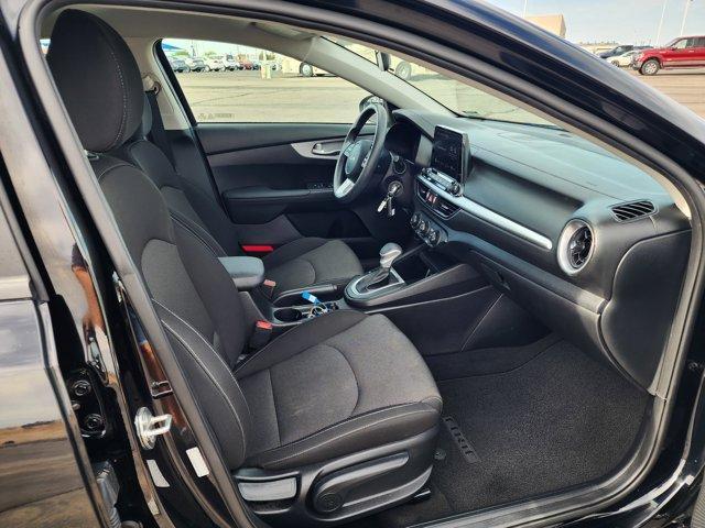 Photo of 2024 Aurora Black Kia Forte