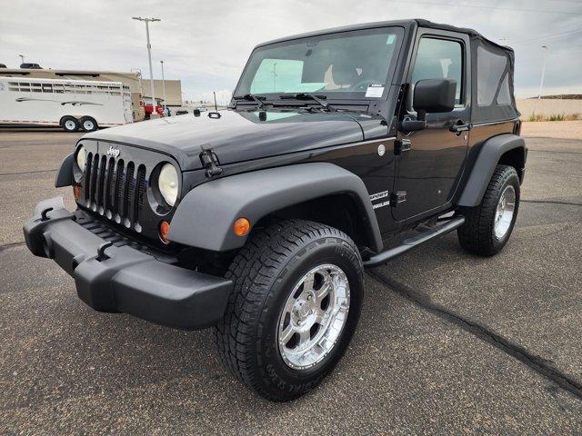 Photo of 2012 Black Jeep Wrangler