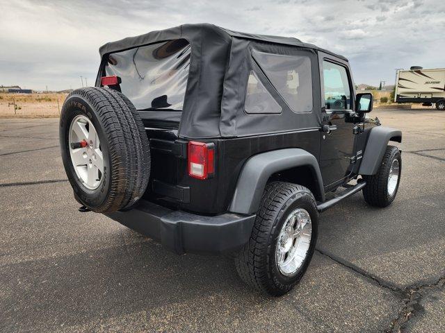 Photo of 2012 Black Jeep Wrangler