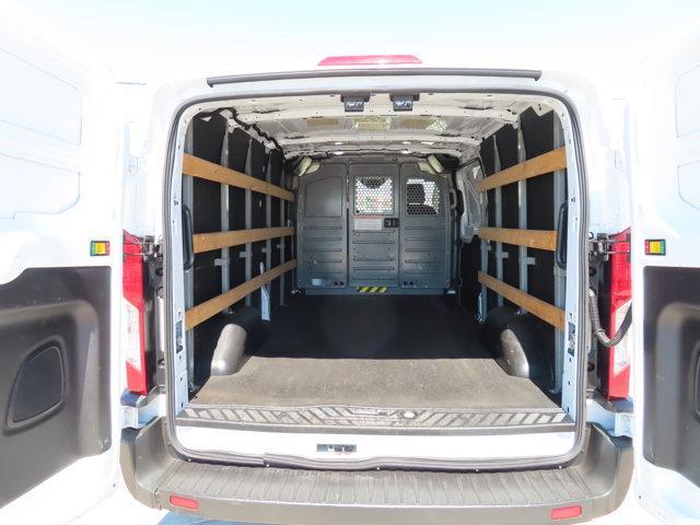 Photo of 2021 White Ford Transit-250