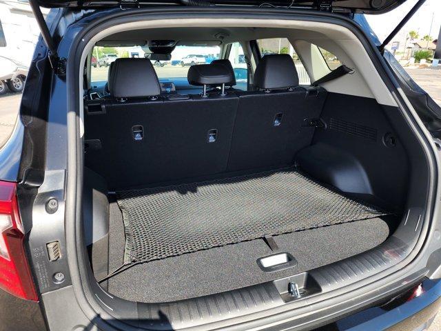 Photo of 2025 Fusion Orange Kia Seltos