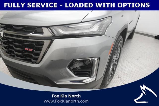 Photo of 2023 Sterling Gray Metallic Chevrolet Traverse