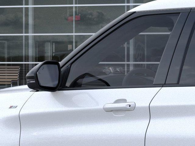 Photo of 2025 Star White Metallic Tri-Coat Ford Explorer