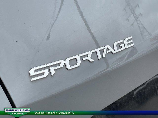 Photo of 2023 Wolf Gray Kia Sportage