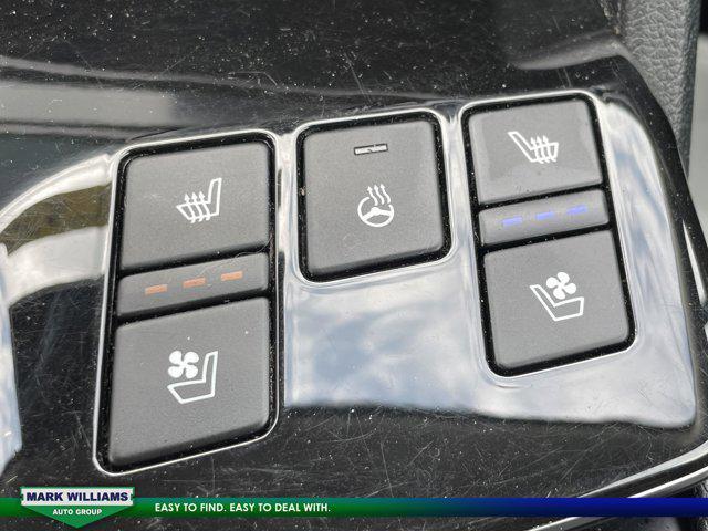 Photo of 2023 Wolf Gray Kia Sportage