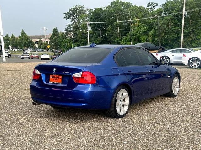 Photo of 2007 Blue BMW 328