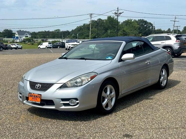 Photo of 2007 Titanium Metallic Toyota Camry Solara