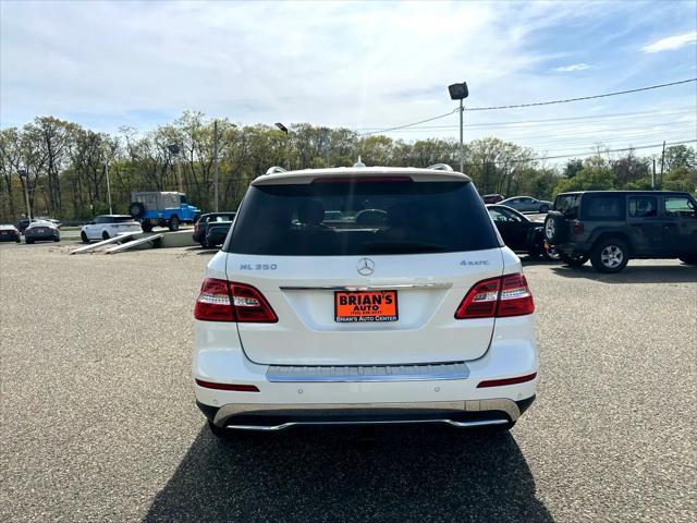 Photo of 2015 White Mercedes-Benz M-Class