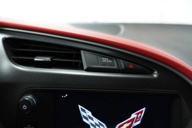Photo of 2018 Arctic White Chevrolet Corvette