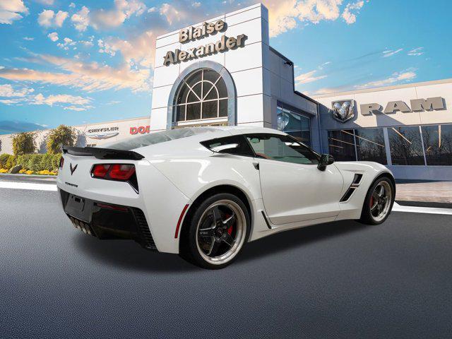 Photo of 2018 Arctic White Chevrolet Corvette