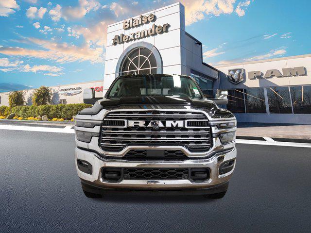 Photo of 2025 Diamond Black Crystal Pearlcoat RAM 2500