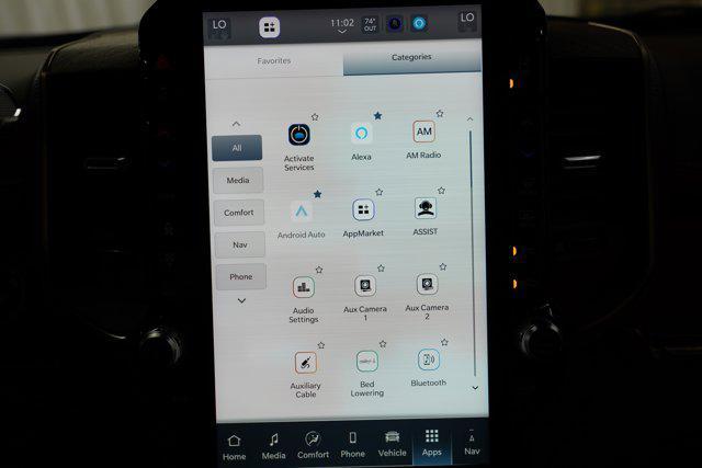 Photo of 2025 Diamond Black Crystal Pearlcoat RAM 2500