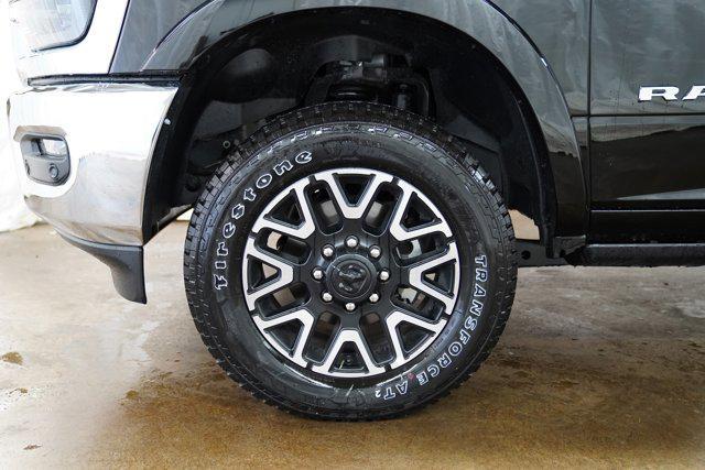 Photo of 2025 Diamond Black Crystal Pearlcoat RAM 2500