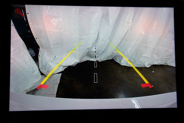 Photo of 2021 Bright White Clearcoat Jeep Grand Cherokee L