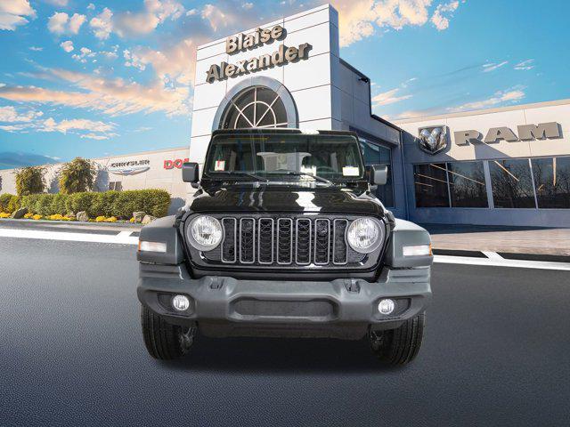 Photo of 2025 Black Clearcoat Jeep Wrangler