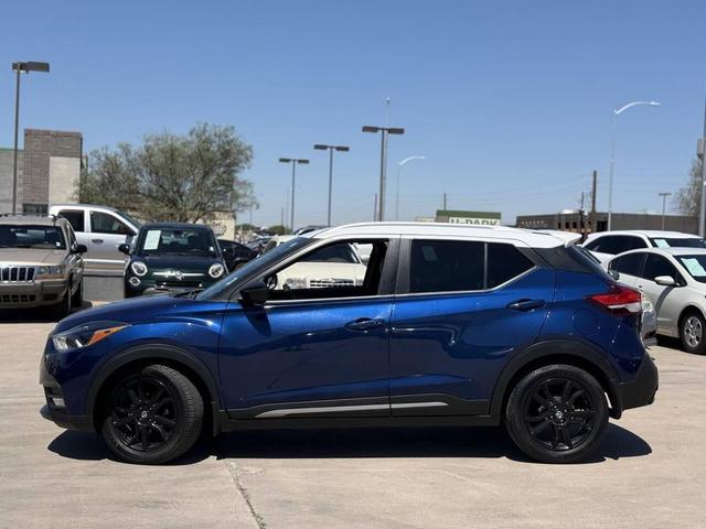 Photo of 2020 Blue Nissan Kicks