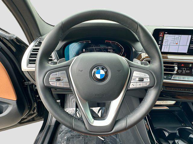 Photo of 2023 Jet Black BMW X3