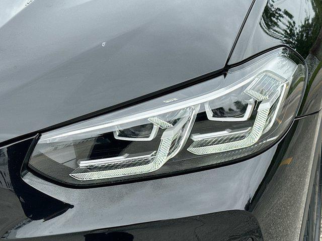 Photo of 2023 Jet Black BMW X3