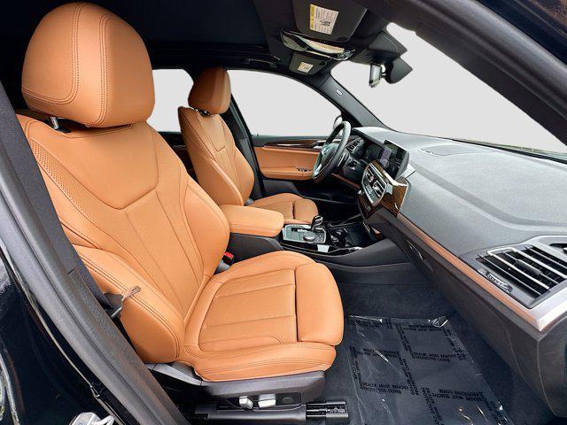 Photo of 2023 Jet Black BMW X3
