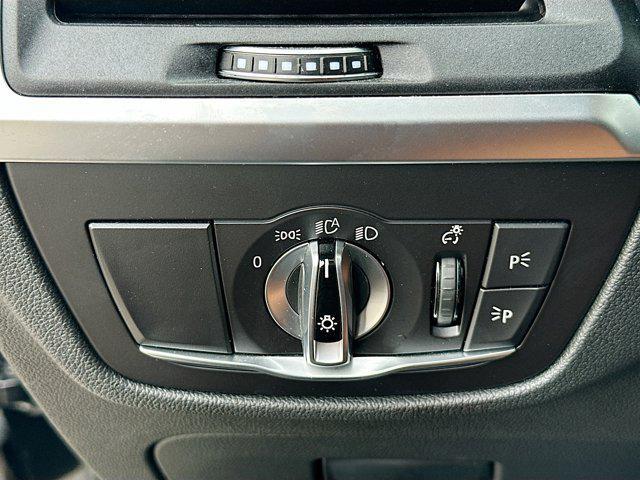 Photo of 2023 Jet Black BMW X3