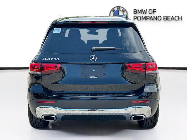 Photo of 2023 Black Mercedes-Benz GLB 250