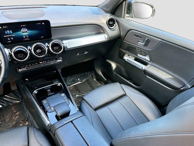 Photo of 2023 Black Mercedes-Benz GLB 250